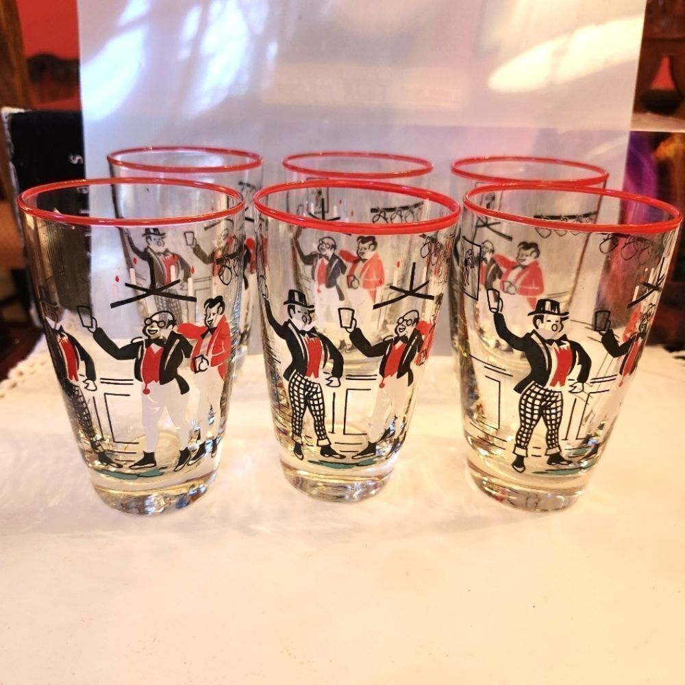 Vintage Mint Circa 1968 Set of 6 Dickens "Pickwick" Patterned Highball Glasses